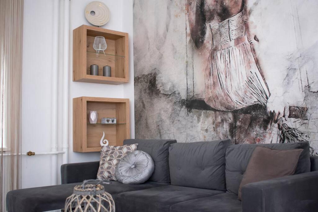 Elegant Stylish Modern Downtown Home Next 2 Danube Budapeşte Dış mekan fotoğraf