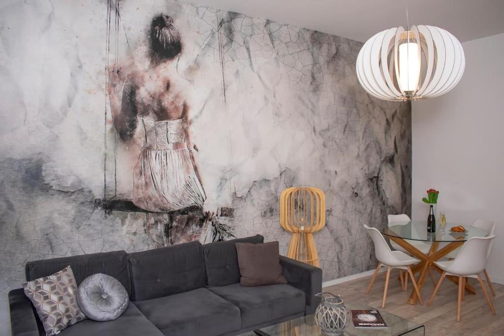 Elegant Stylish Modern Downtown Home Next 2 Danube Budapeşte Dış mekan fotoğraf